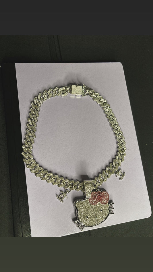 The “My Hello Kitty “Necklace