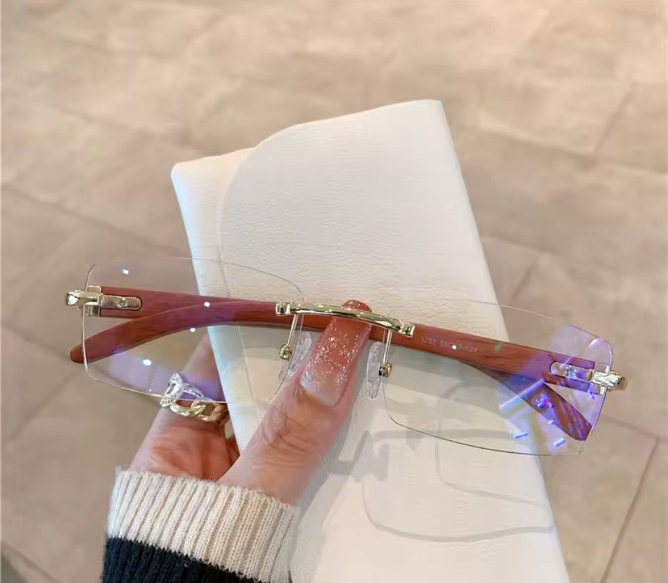 “Check Please”Sunglasses